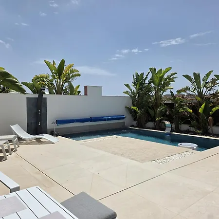 Relaxx! Villa *